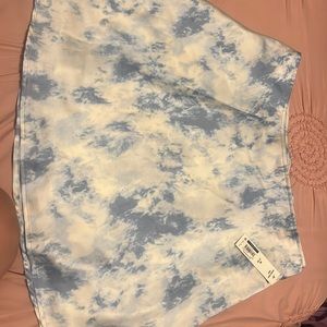 blue and white satin skirt, size medium, brand new never worn